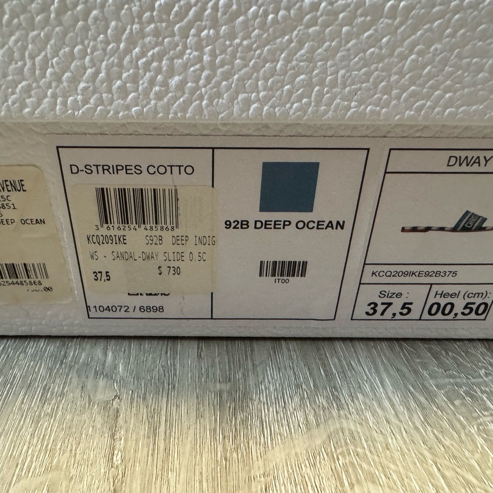 Christian Dior Dway slides - Picture 2 of 8